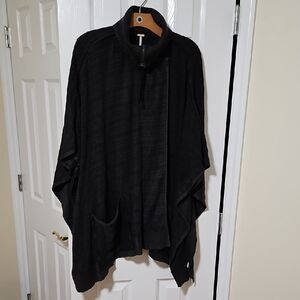 Free People Black/Gray Knit Poncho